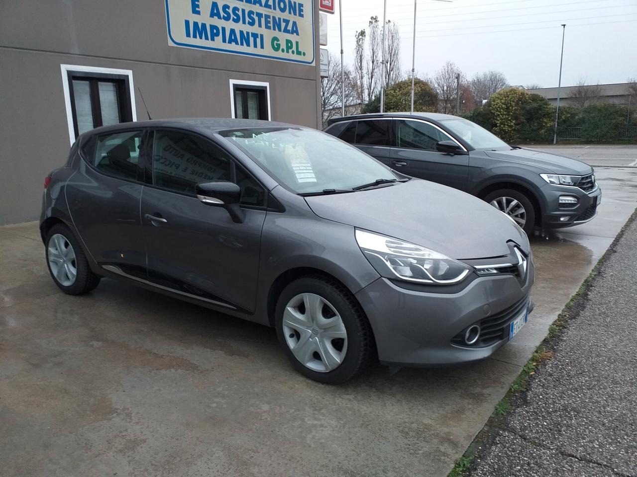 Renault Clio 1.2 75CV 5 porte Live