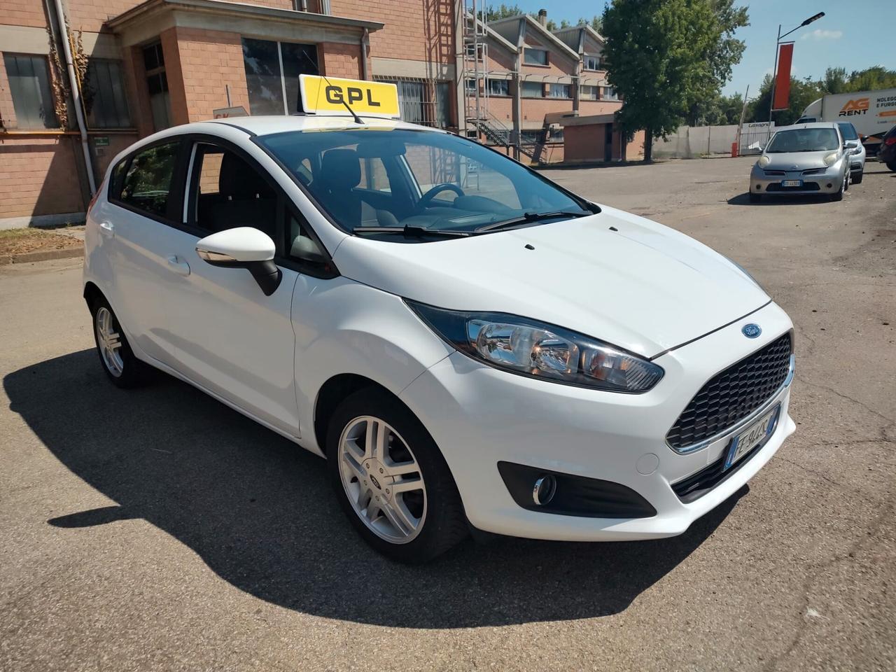 Ford Fiesta Plus 1.4 5 porte, BENZINA\GPL, OK NEOPATENTATI, GARANZIA L.12 MESI