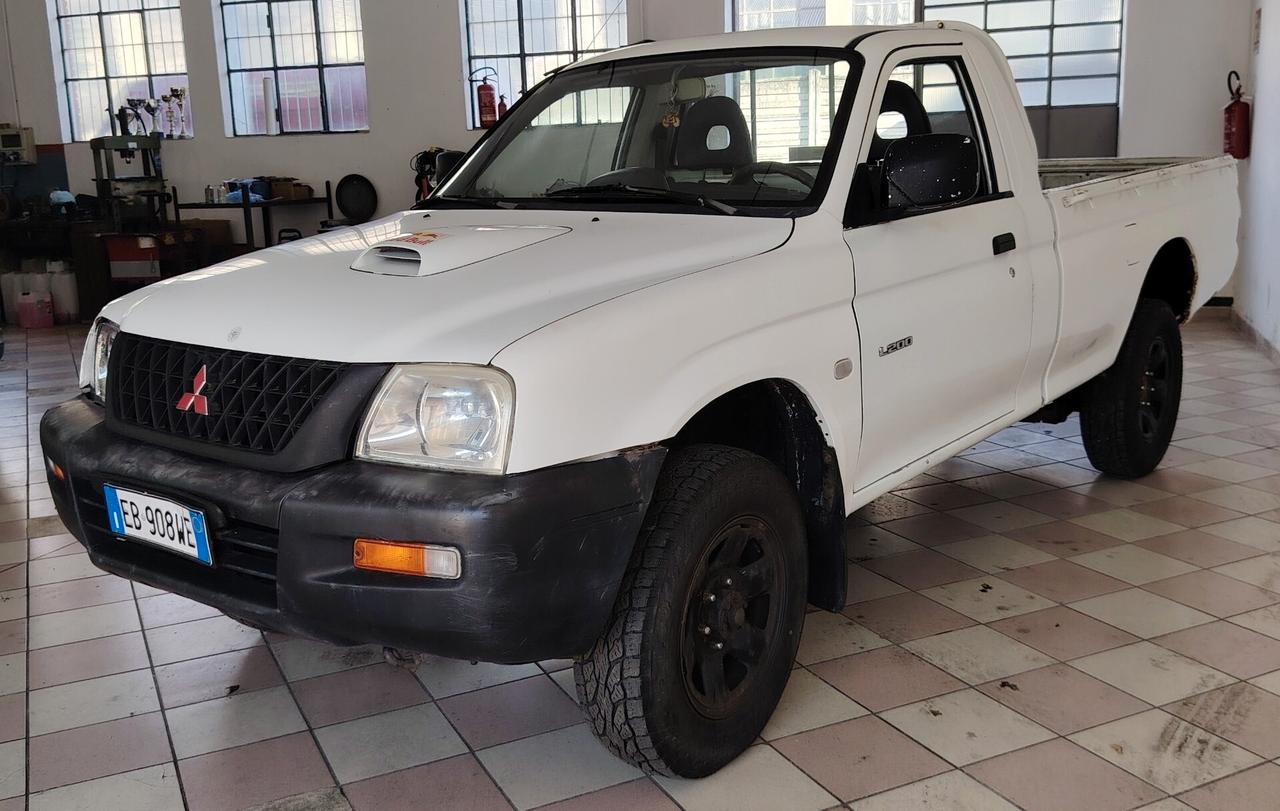 Mitsubishi L200 2.5 TDI 4WD Single Cab Pick-up GL