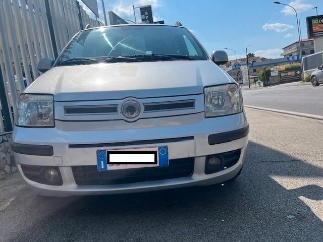 FIAT PANDA 2010 SOLI 145 MILA KM!