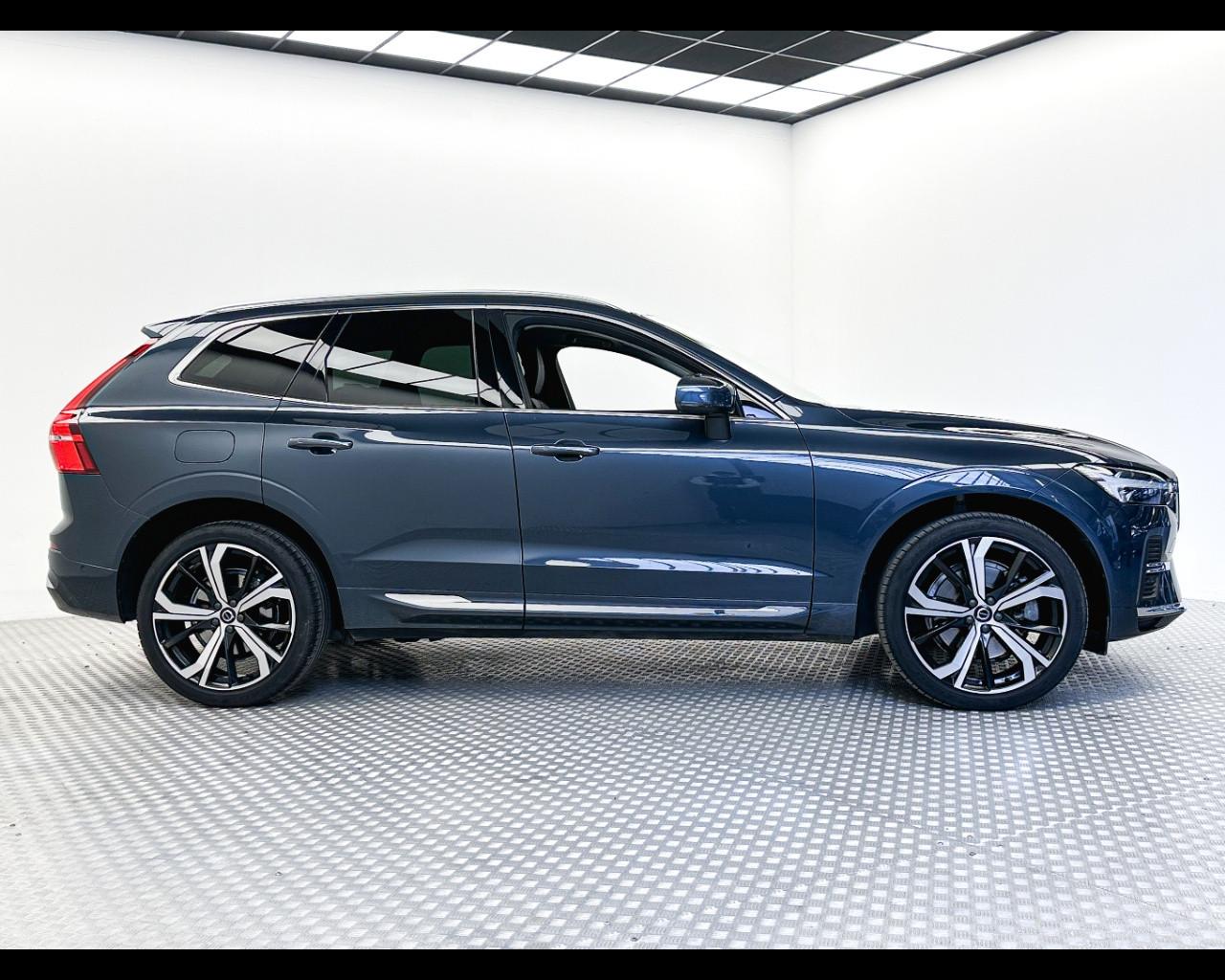 VOLVO XC60 (2017--->) - XC60 B4 (d) AWD Geartronic Inscription
