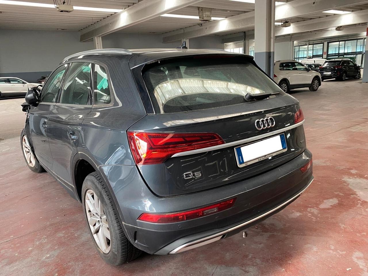 Audi Q5 40 2.0 tdi mhev 12V Business quattro s-tronic