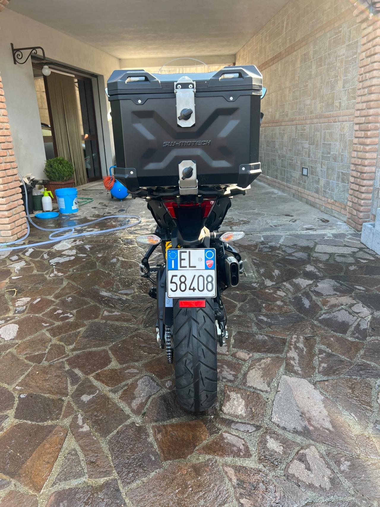 Ducati Multistrada 950