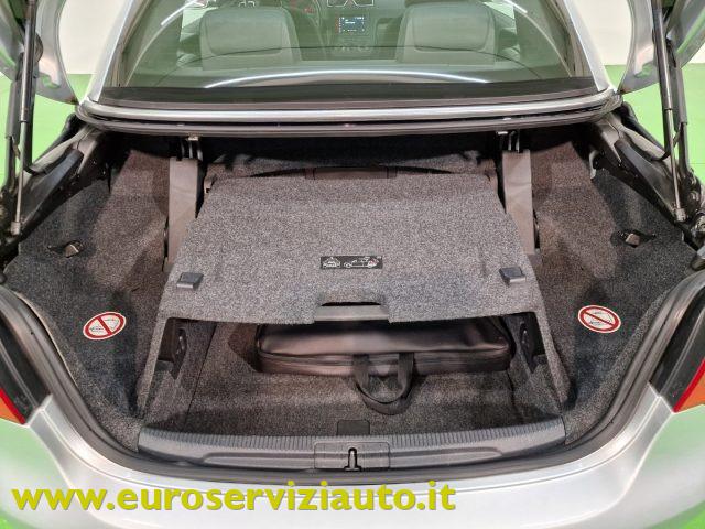 VOLKSWAGEN Eos 2.0 16V FSI
