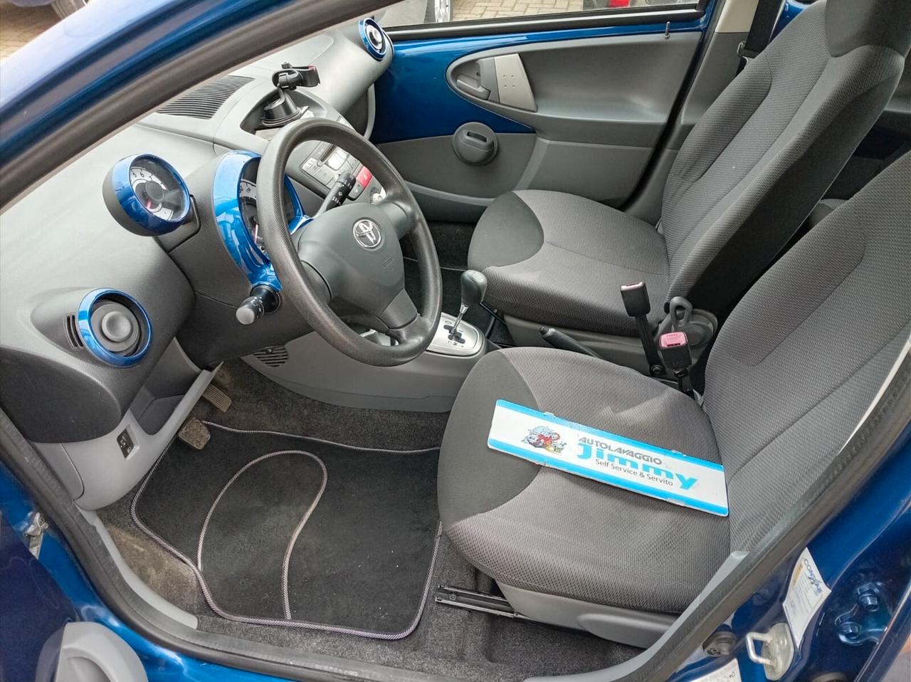 Toyota Aygo 1.0 12V VVT-i 5 porte Blue