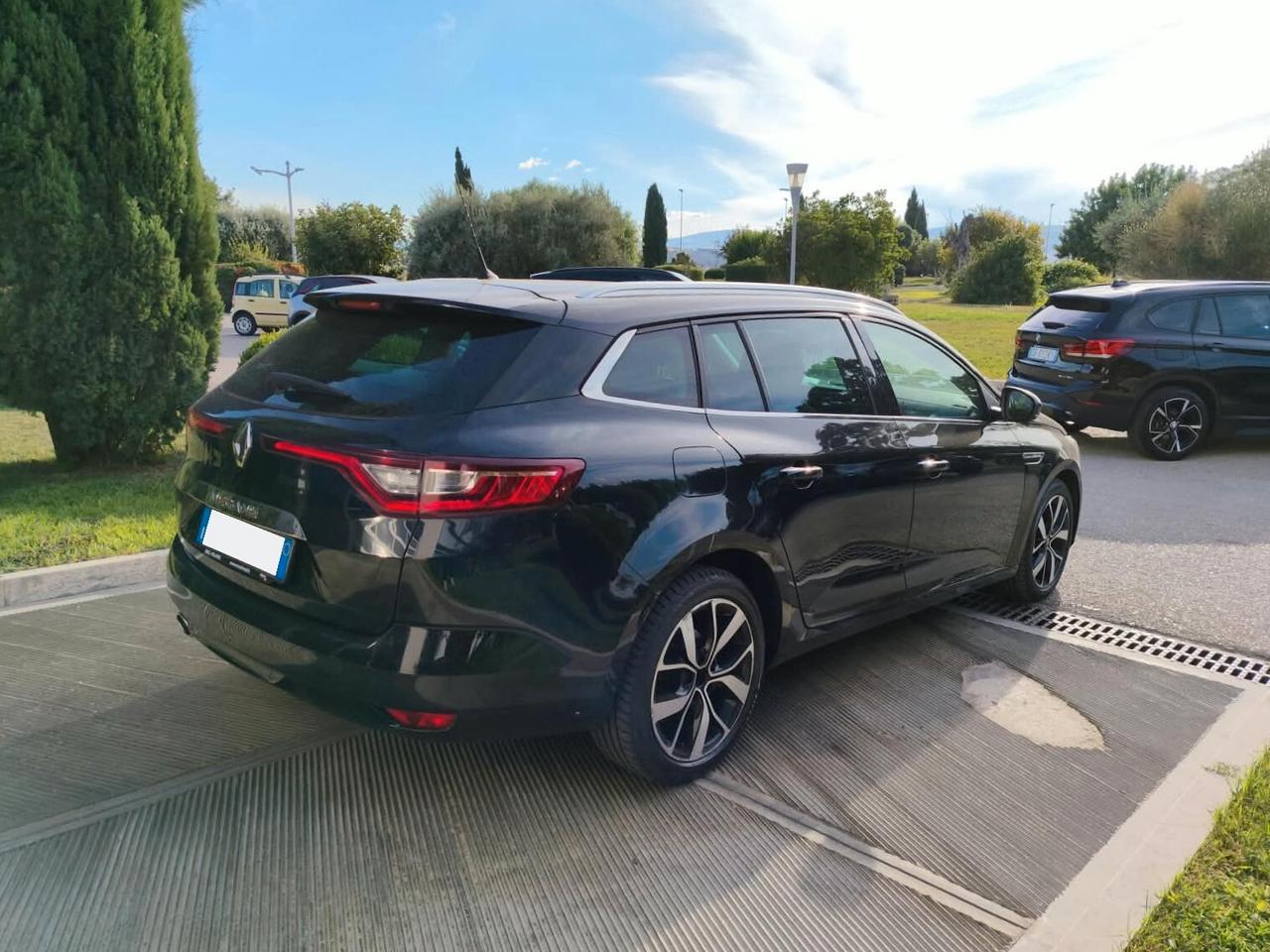 Renault Megane Sporter Blue dCi 115 CV Intens
