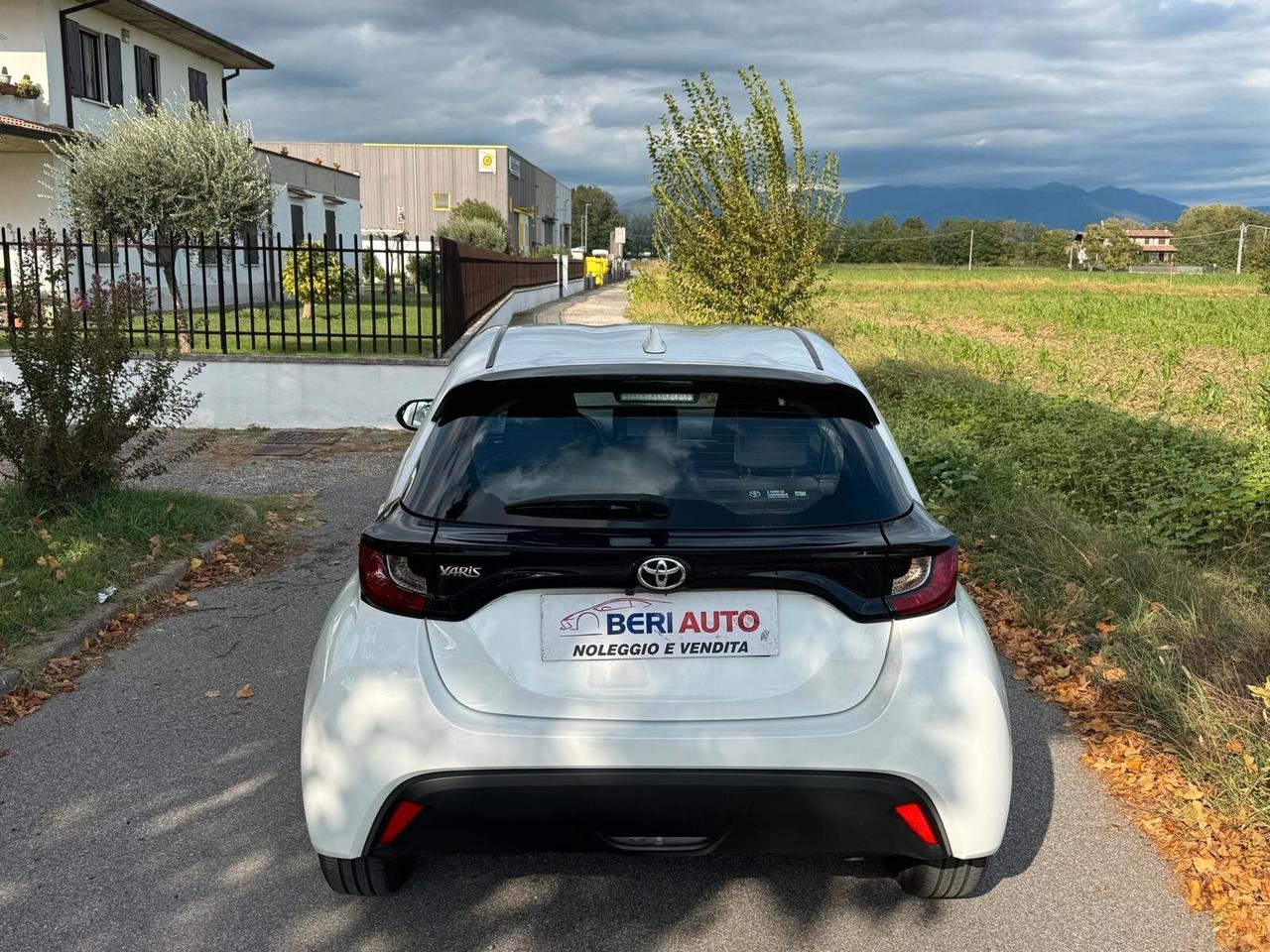 Toyota Yaris adatta neopatentati