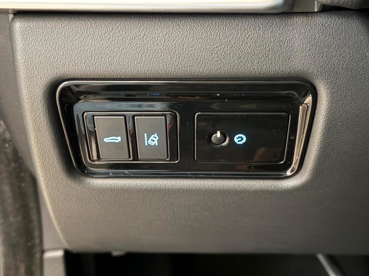 Jaguar XE 2.0 D 180 CV aut. Prestige