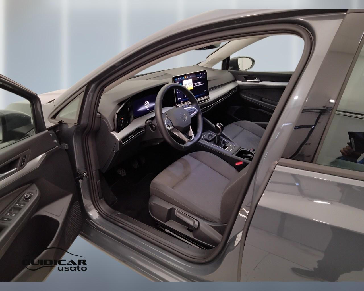 VOLKSWAGEN Golf VIII 2024 - Golf 2.0 tdi Life 115cv