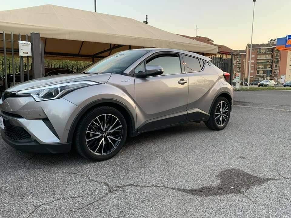 TOYOTA C-HR C-HR 1.8 Hybrid E-CVT Lounge