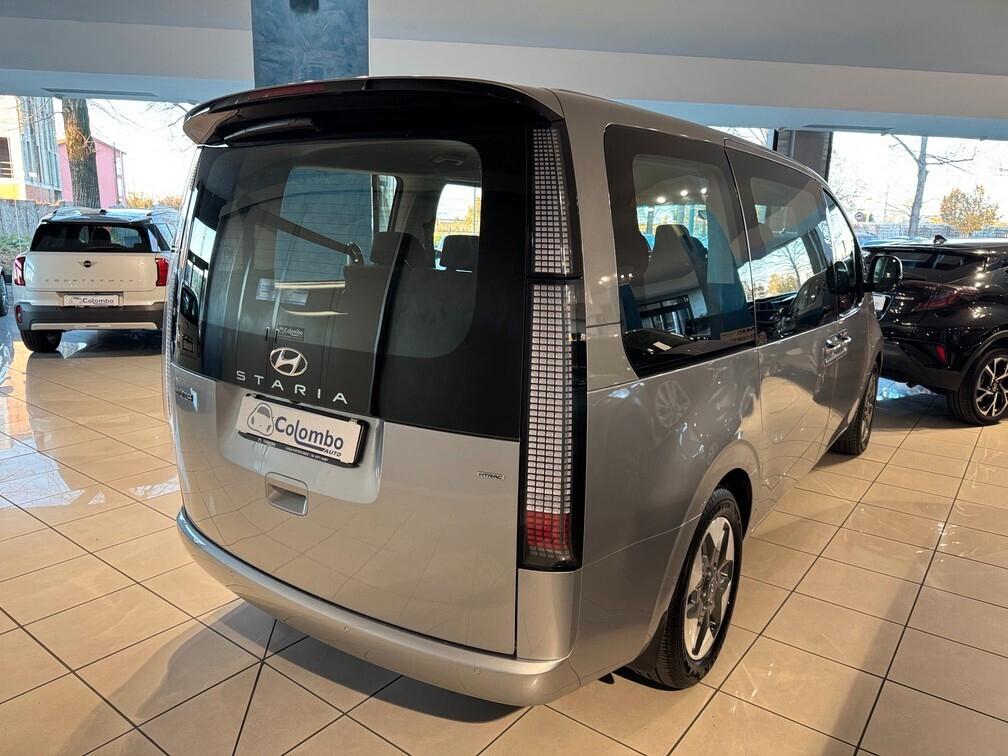 Hyundai STARIA 2.2 Wagon awd auto Led App conn 9p 18" (+Iva)