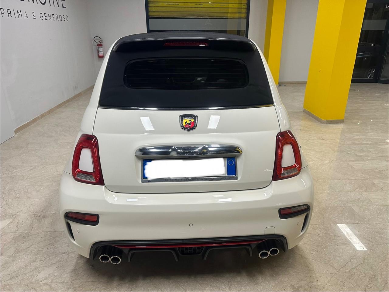 Abarth 500 C 1.4 Turbo T-Jet Custom