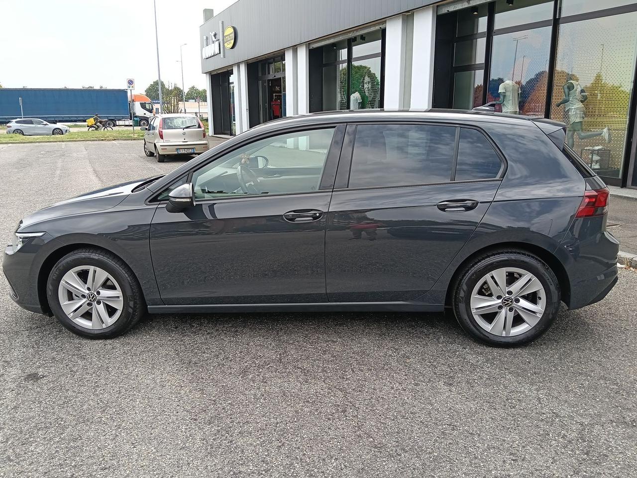 Volkswagen Golf 1.5 TSI Life #11539