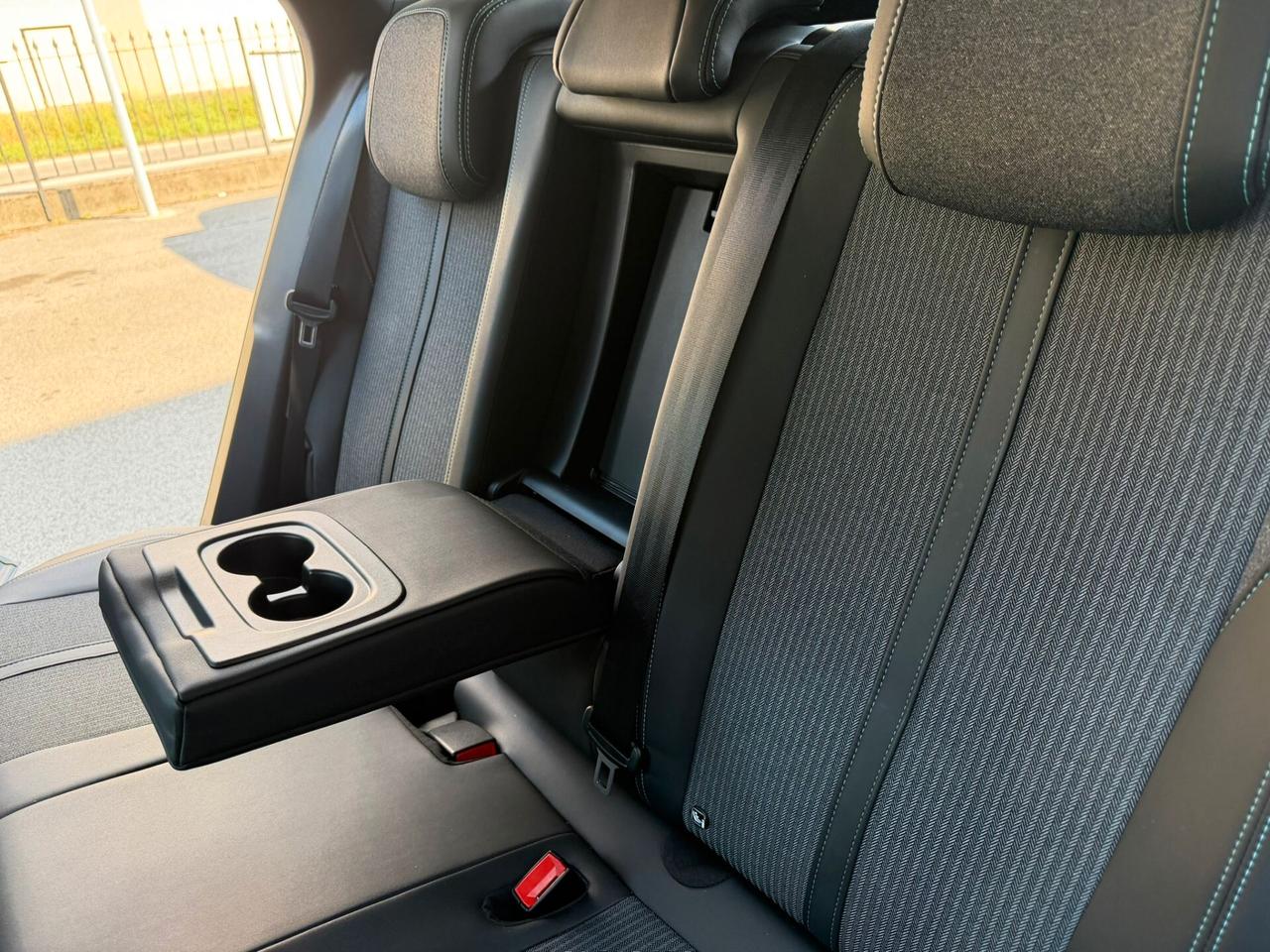 Peugeot 3008 1.5 BlueHDi 130 EAT8 Allure Pack