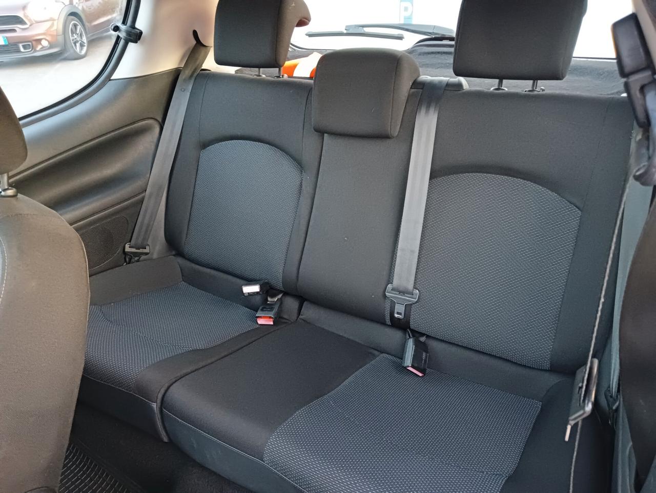 Peugeot 206 Plus 1.4 HDi 70CV Neo Patentati