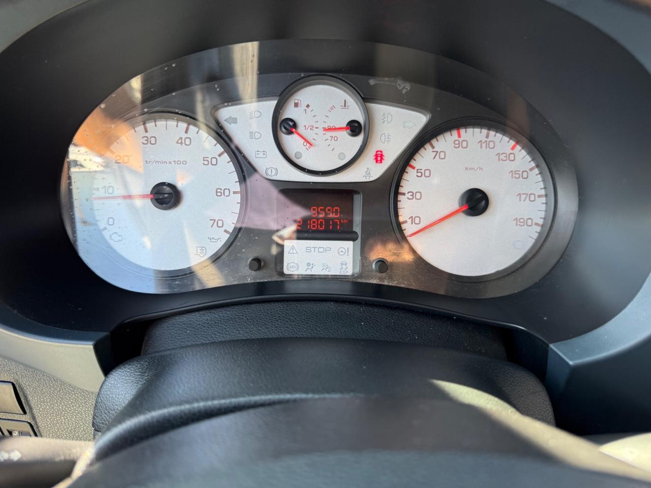 Peugeot Partner Tepee 1.6 HDi 110CV Premium