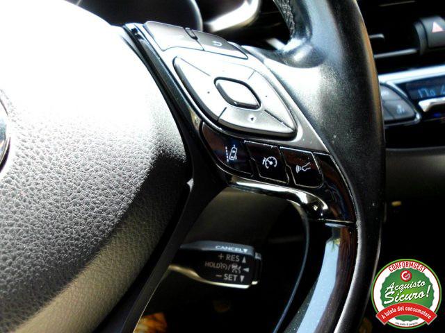 TOYOTA C-HR 1.2 Turbo CVT 4WD Style