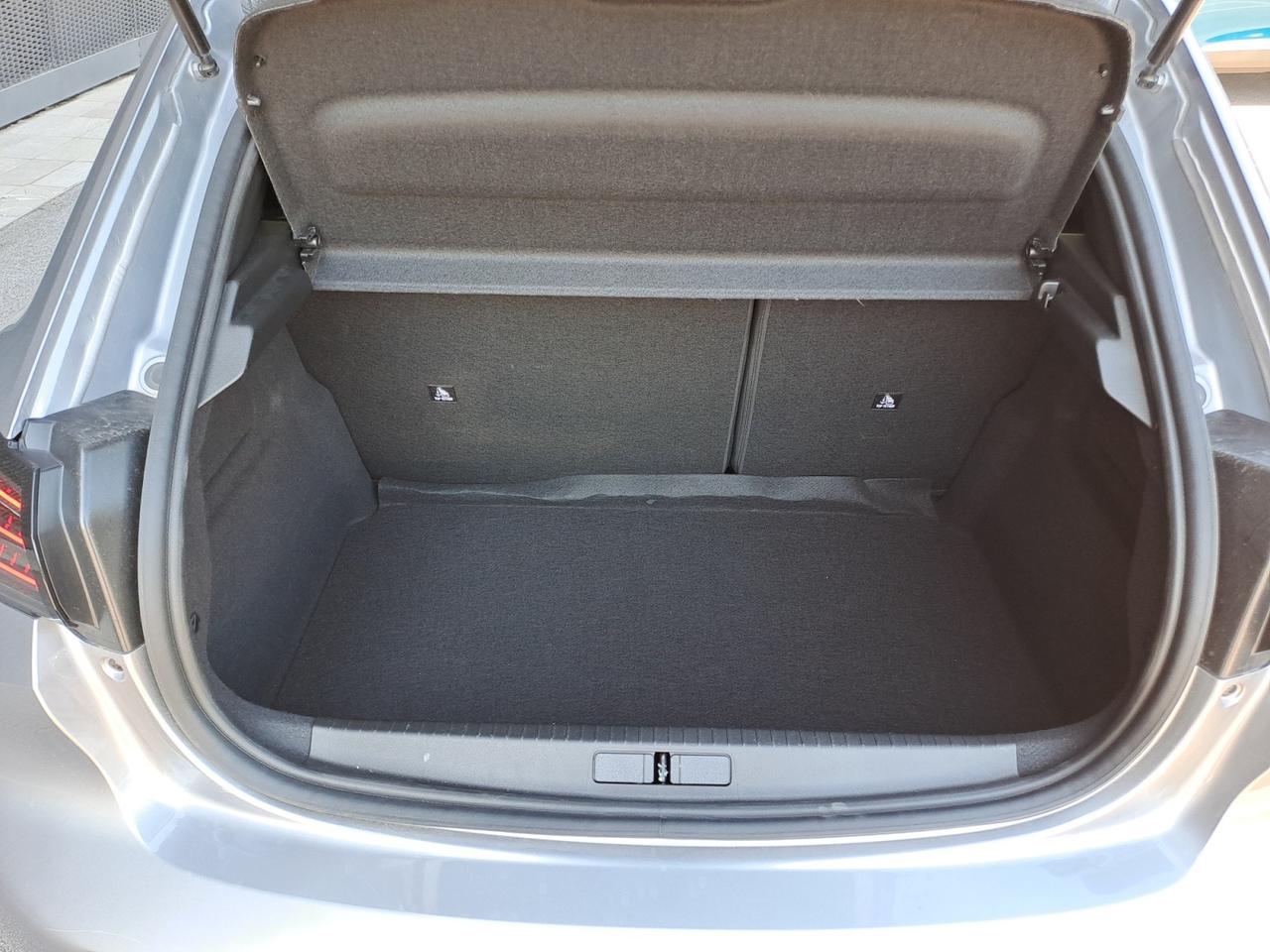 PEUGEOT Nuova 3008 ALLURE - Hybrid 145 E-DCS6