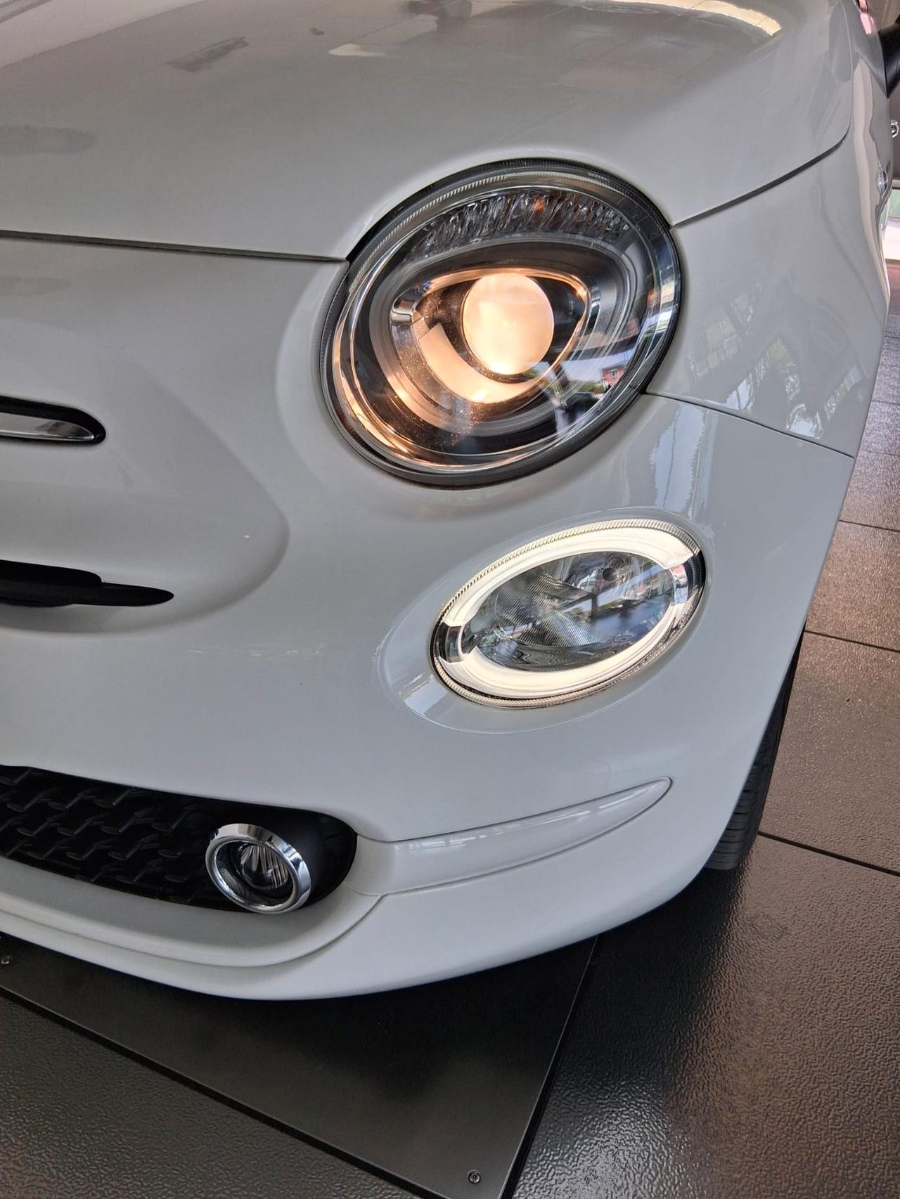 FIAT 500 1.0 BENZINA/HYBRID DOLCEVITA