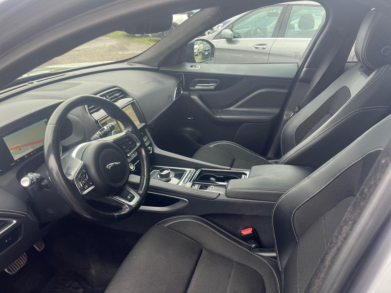 Jaguar F-Pace 2.0 D 180 CV AWD aut. R-Sport full optional
