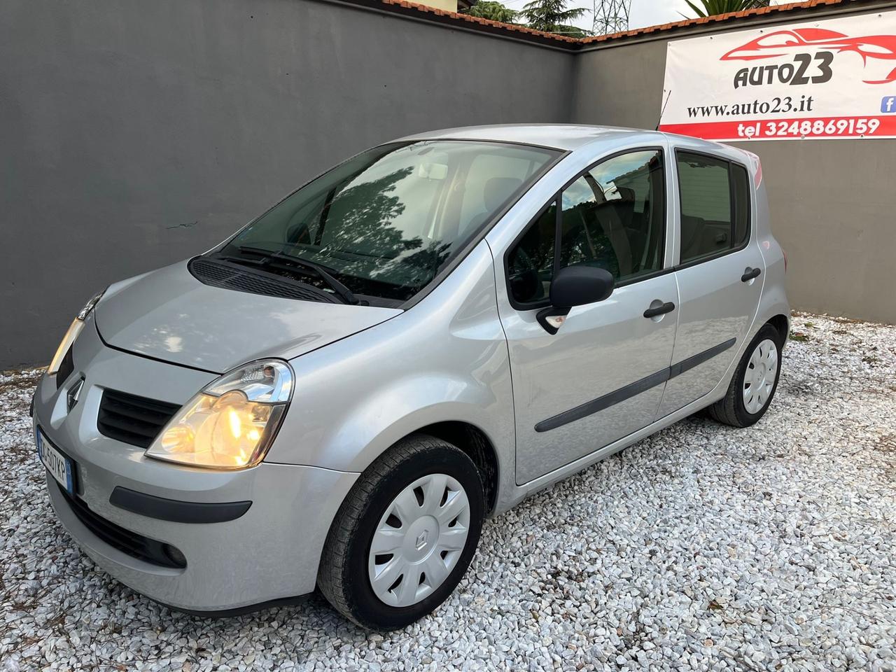 Renault Modus 1.2 16V Dynamique 75Cv