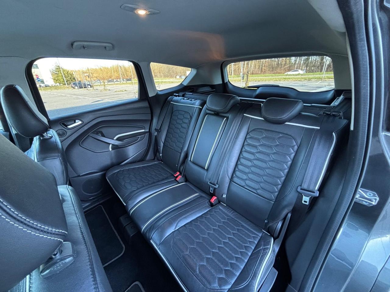 Ford Kuga 2.0 TDCI 180 CV S&S 4WD Powershift Vignale