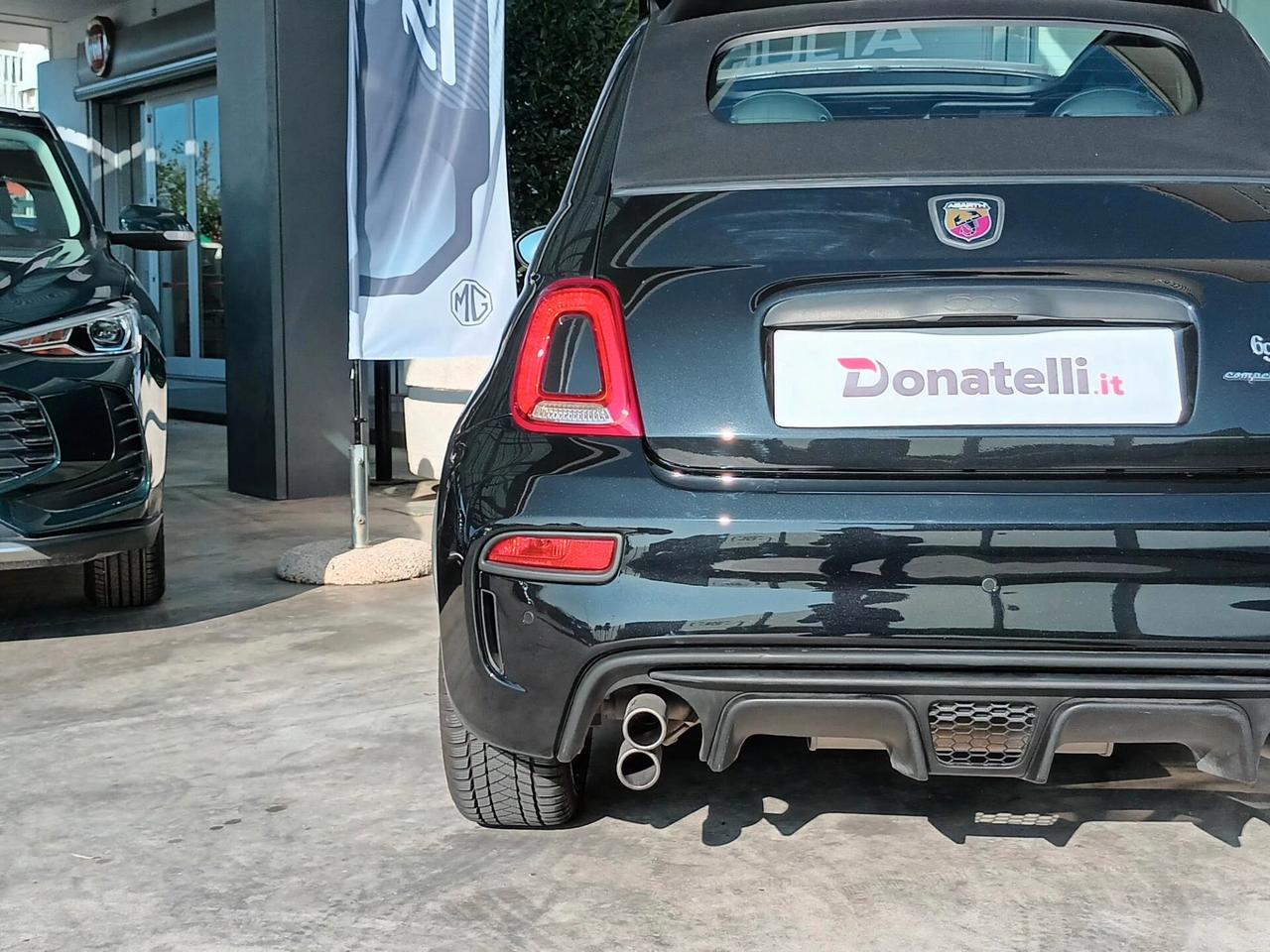 Abarth 695 Cabrio 1.4 Turbo T-Jet 180 CV Auto