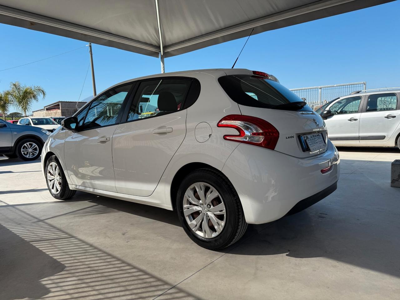 PEUGEOT 208 ANNO 2013 1.2 BENZINA 82 CV