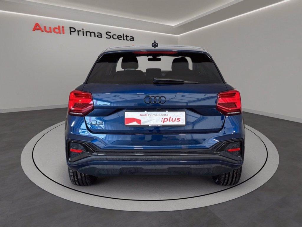AUDI Q2 30 2.0 tdi identity black del 2025