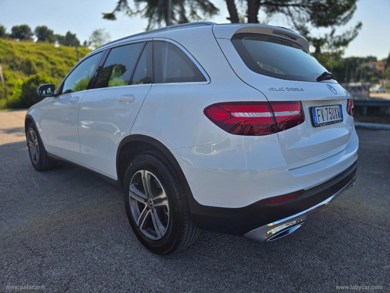 MERCEDES-BENZ GLC 220 d 4Matic Sport