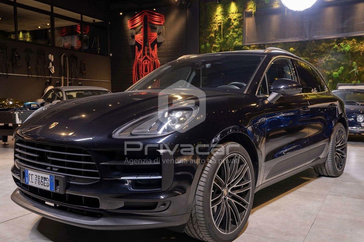 PORSCHE Macan 2.0