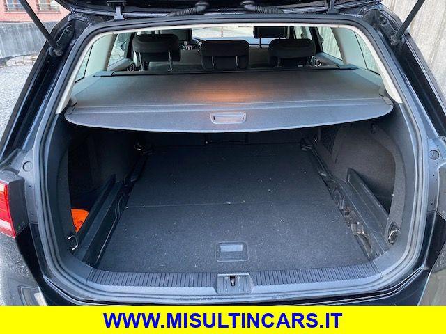 VOLKSWAGEN Passat Variant 2.0 TDI DSG Executive BlueMotion Tech.