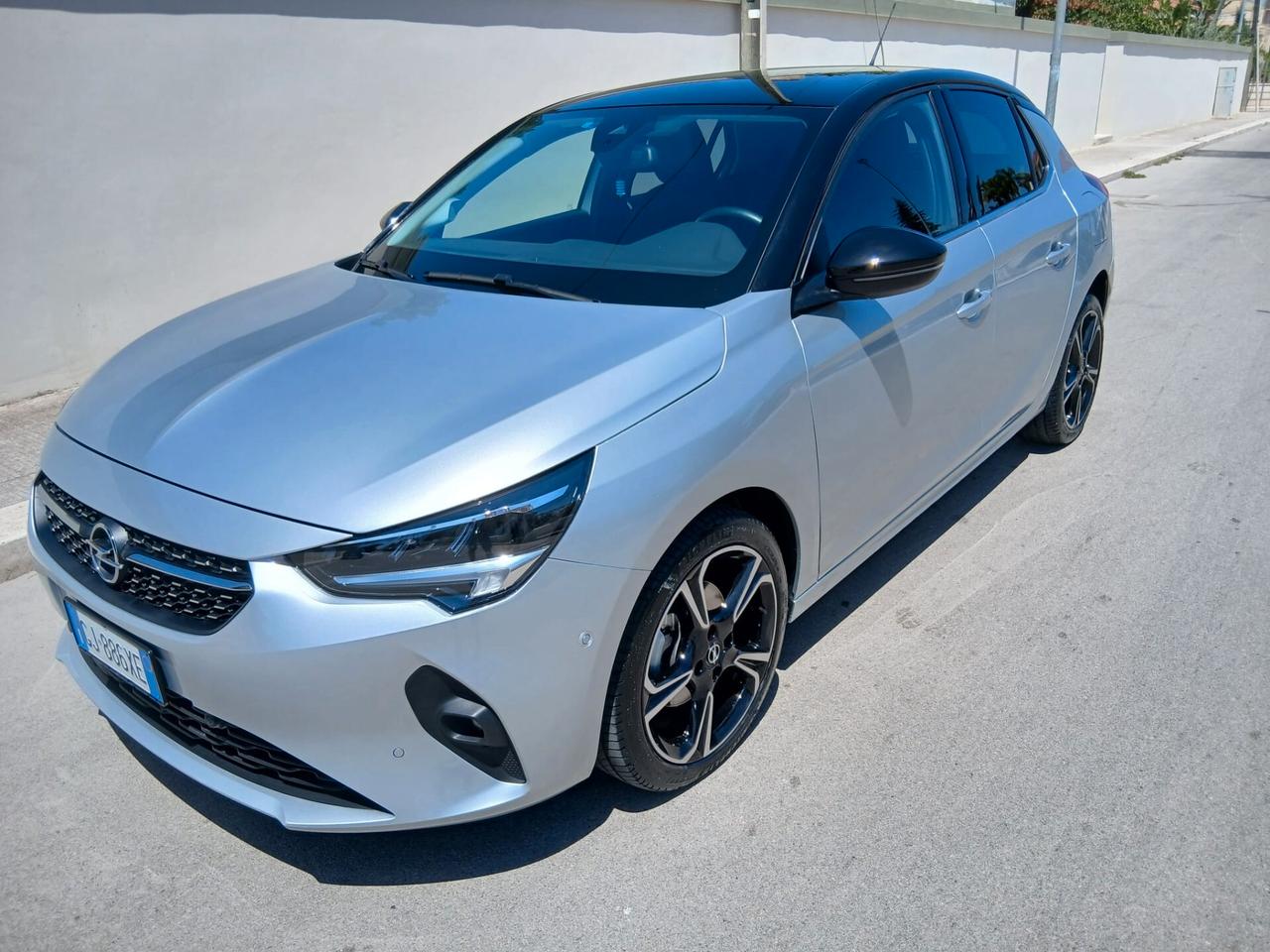 Opel Corsa 1.2 100 CV Blitz Edition