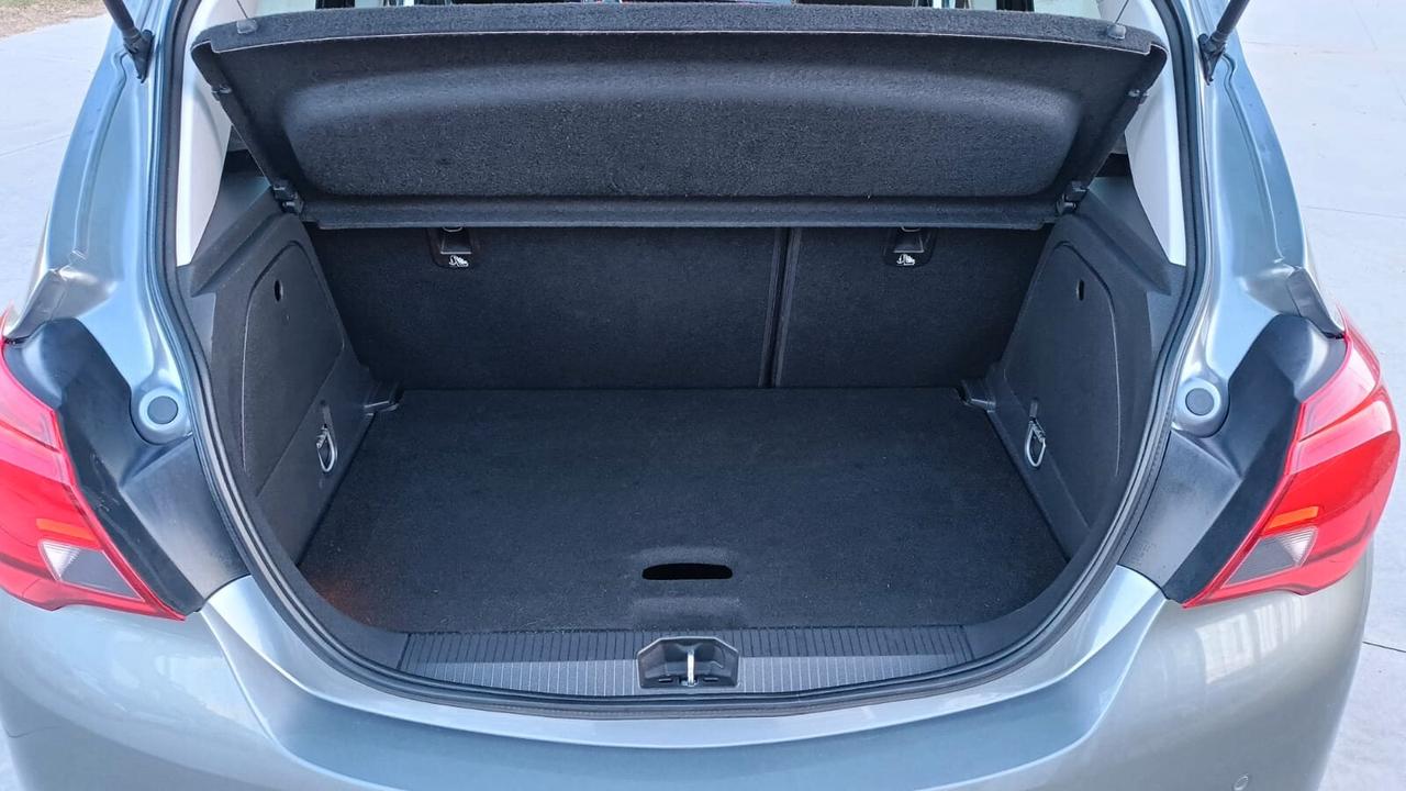 Opel Corsa 1.3 CDTI 75CV 5 porte Black Edition