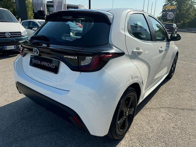 Toyota Yaris Hybrid Active MY22