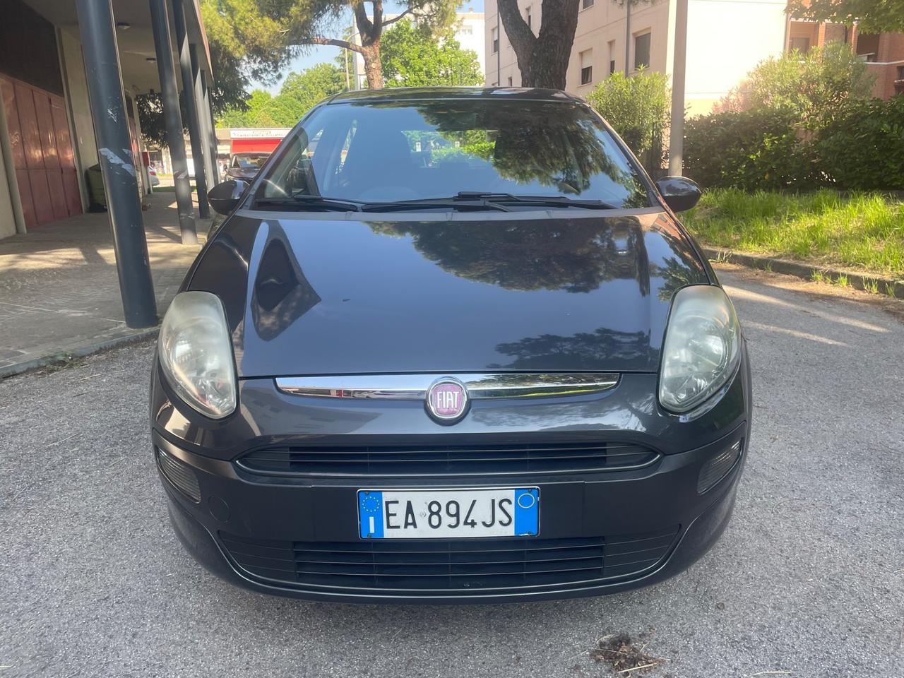 Fiat Punto Evo 1.2 benzina per neo pat pronta al uso