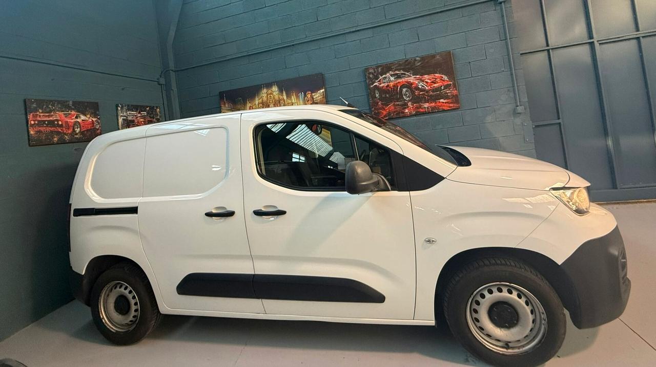 PARTNER EURO6 PREZZO FINITO! PORTA LATERALE