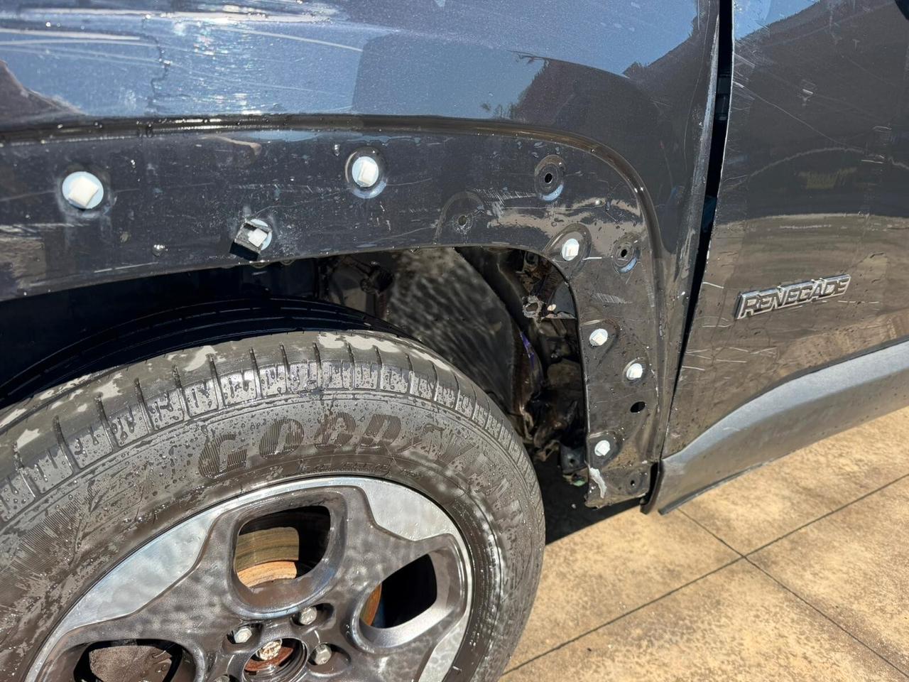 Jeep Renegade 1.6 Mjt incidentato - 2018