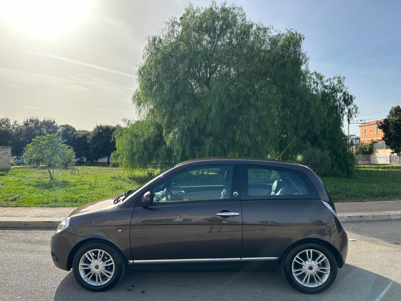 Lancia YPSILON 1.4 Platino GPL 2010 - BELLA!!!