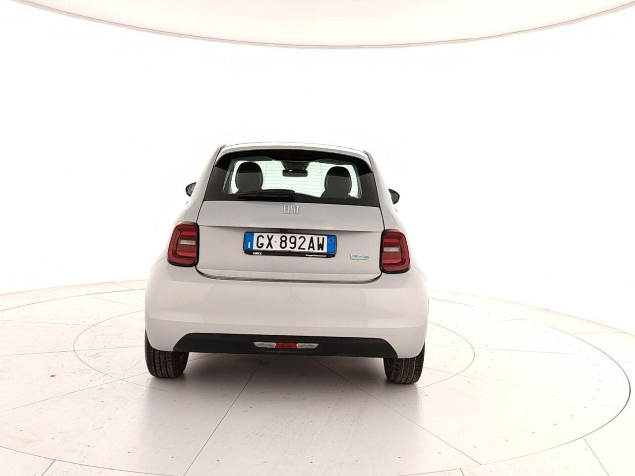 Fiat 500e Berlina 23,8 kWh