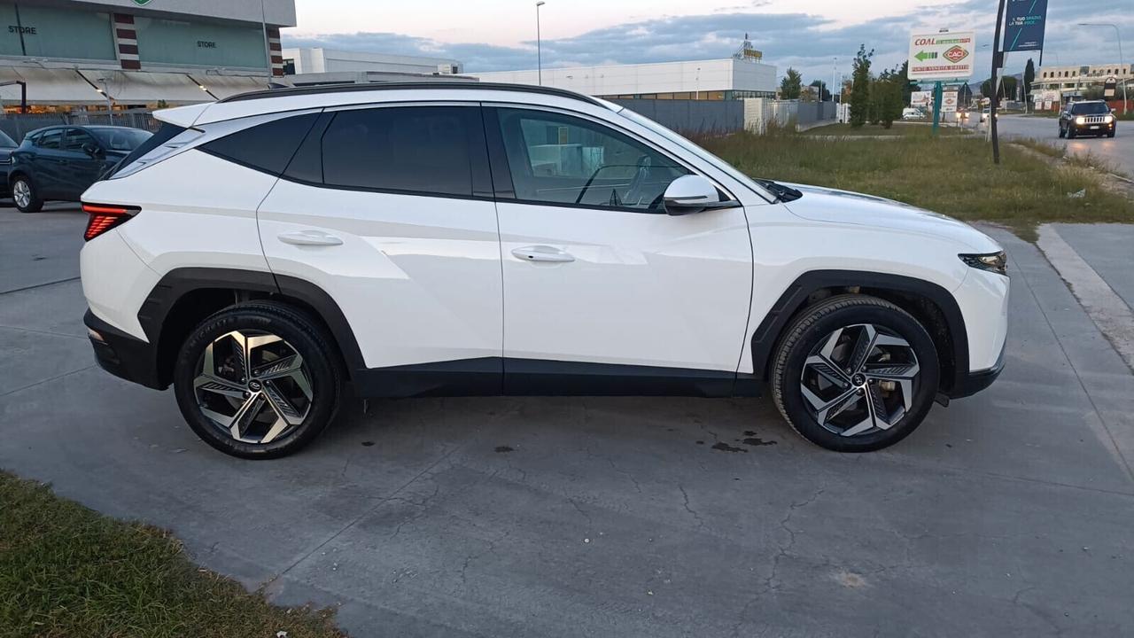 Hyundai Tucson 1.6 HEV aut.Exellence