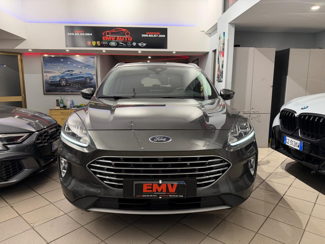 Kuga 2.5 Plug In Hybrid 225 CV CVT 2WD Titanium Business