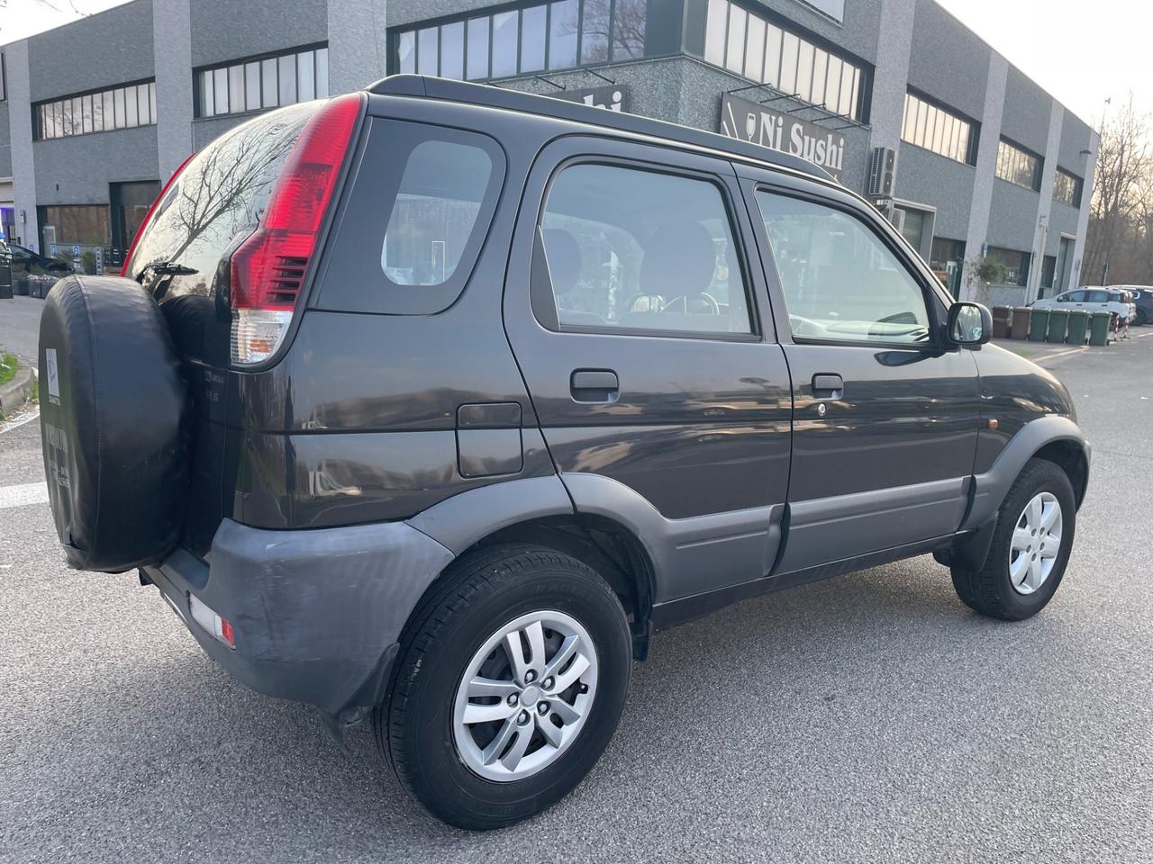 Daihatsu Terios 1.3i 16V cat 4WD*Neopatentati*