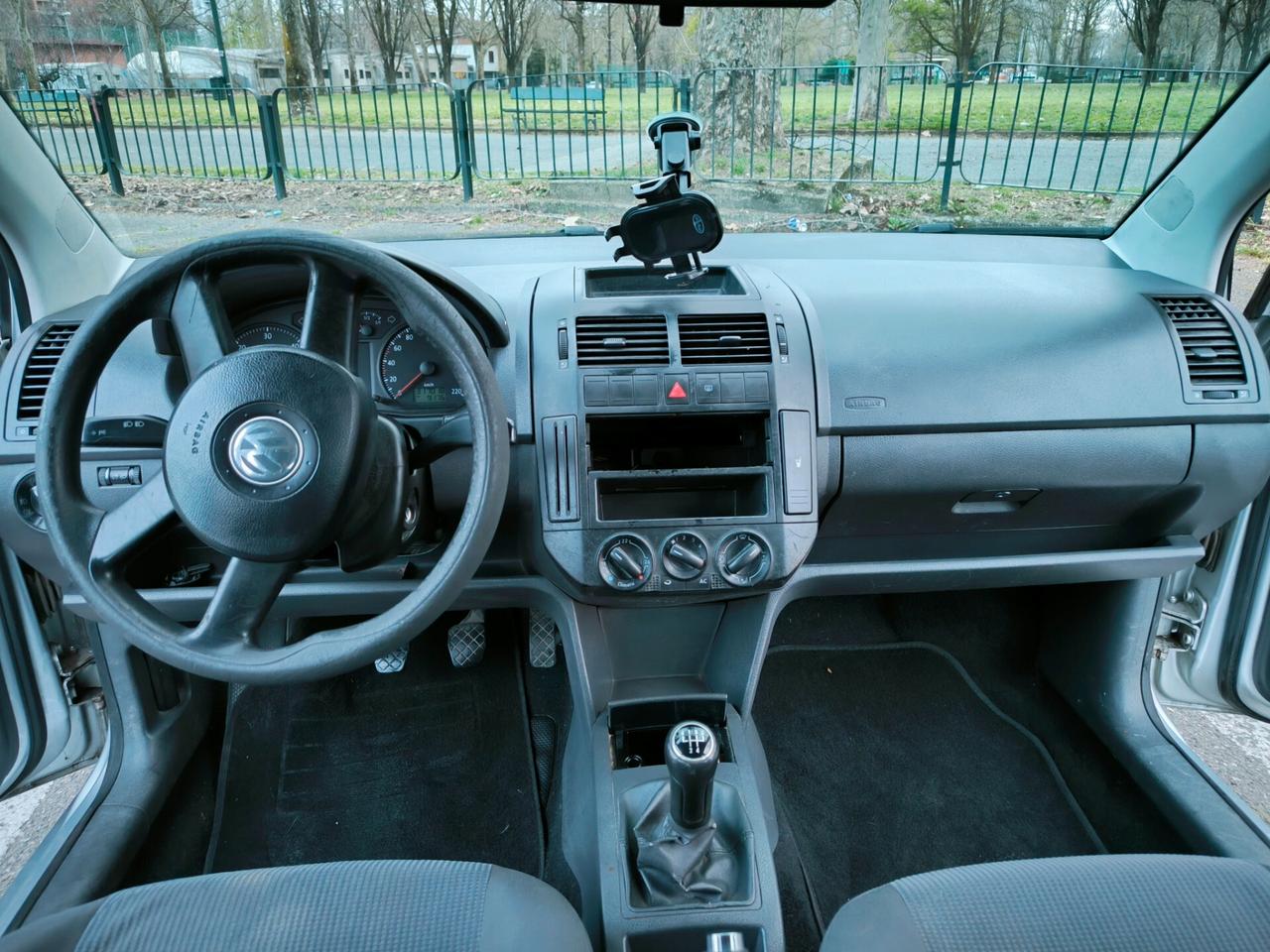 Volkswagen Polo 1.4/69CV TDI 5p. Sportline