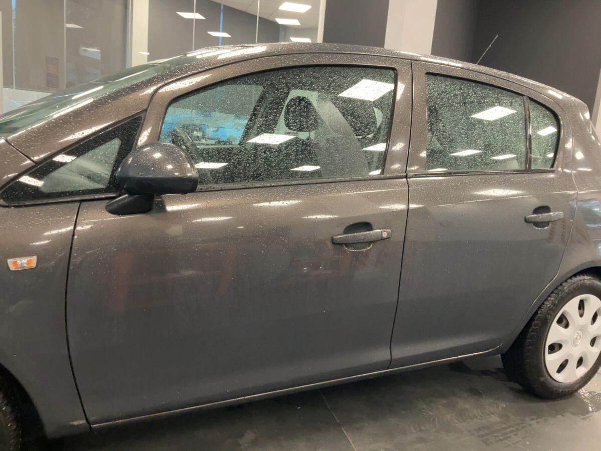 Opel Corsa 1.2 5 porte Edition