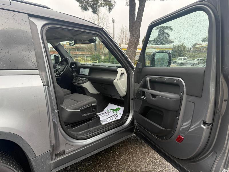 Land Rover Defender 90 Hard Top 3.0d i6 mhev awd 200cv auto