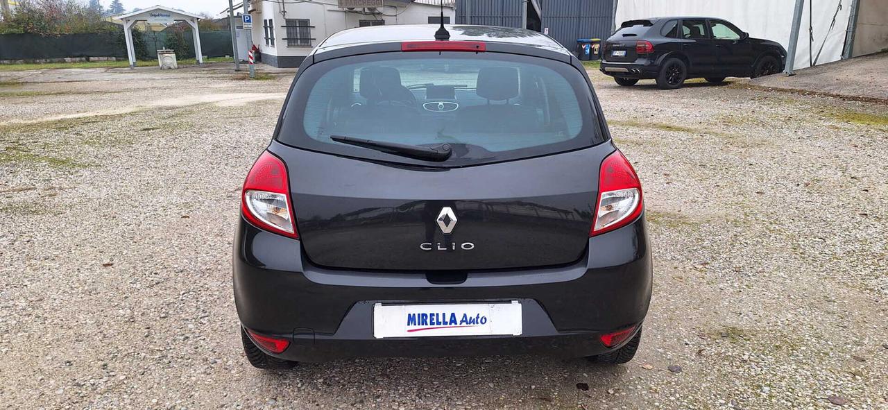 Renault Clio 1.2 16V 5 porte Dynamique