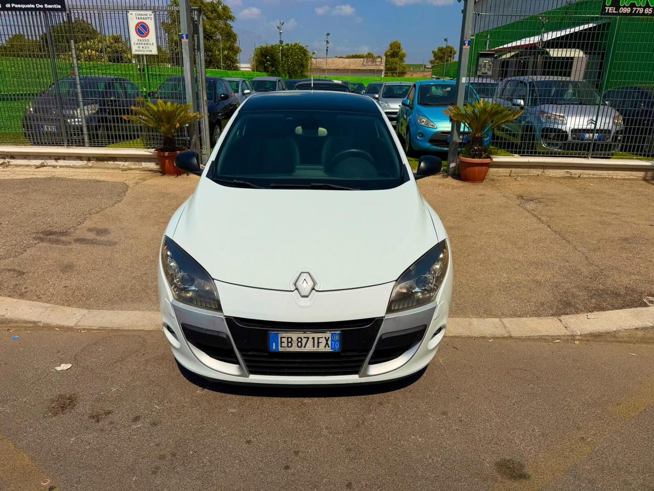 Renault Megane Mégane Coupé 1.5 dCi 110CV Luxe -ANNO 03/2010