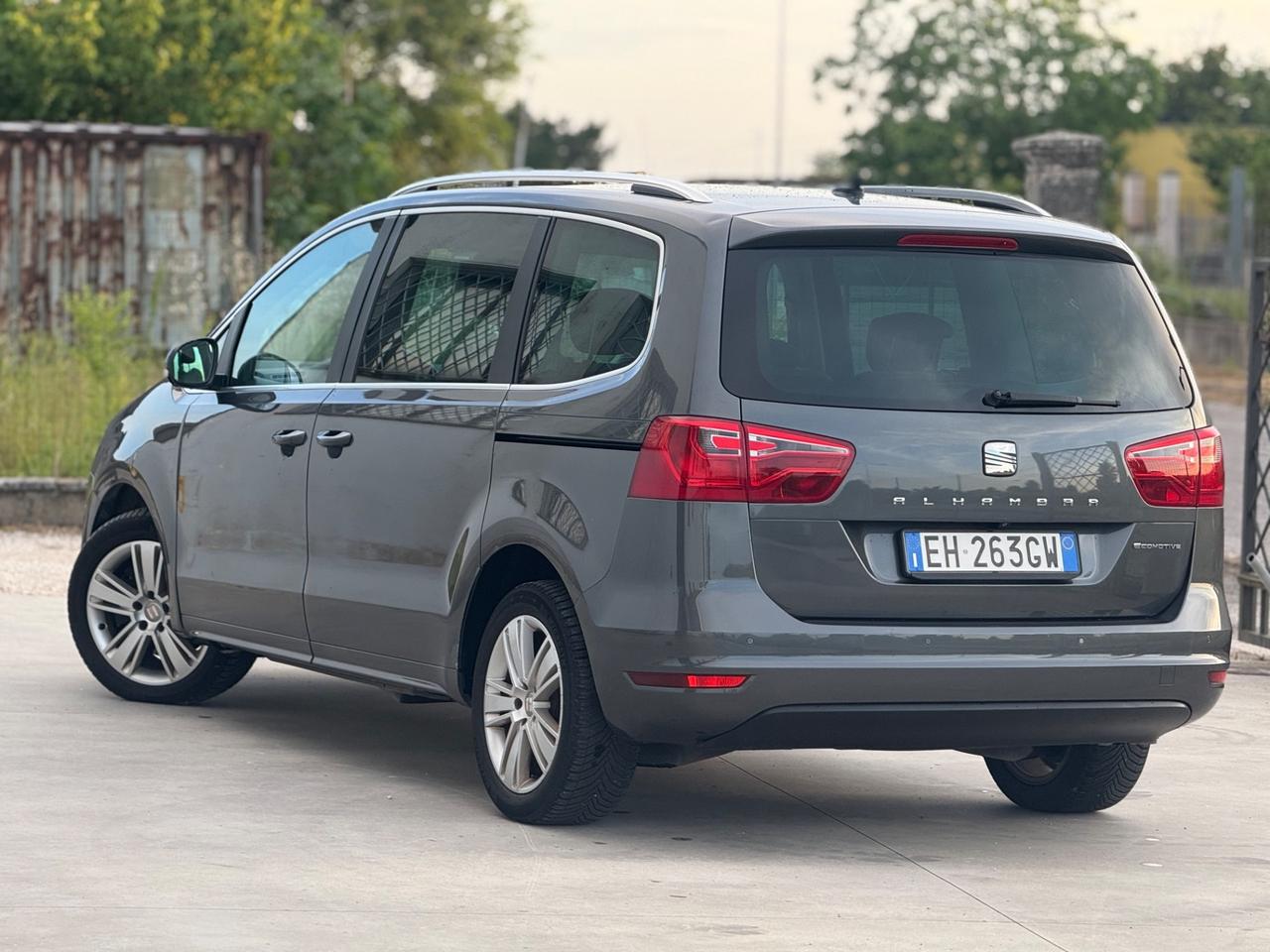 Seat Alhambra 2.0 TDI DSG UNICO PRO. APPENA FATTA CINGHIA DISTRIBUZIONE