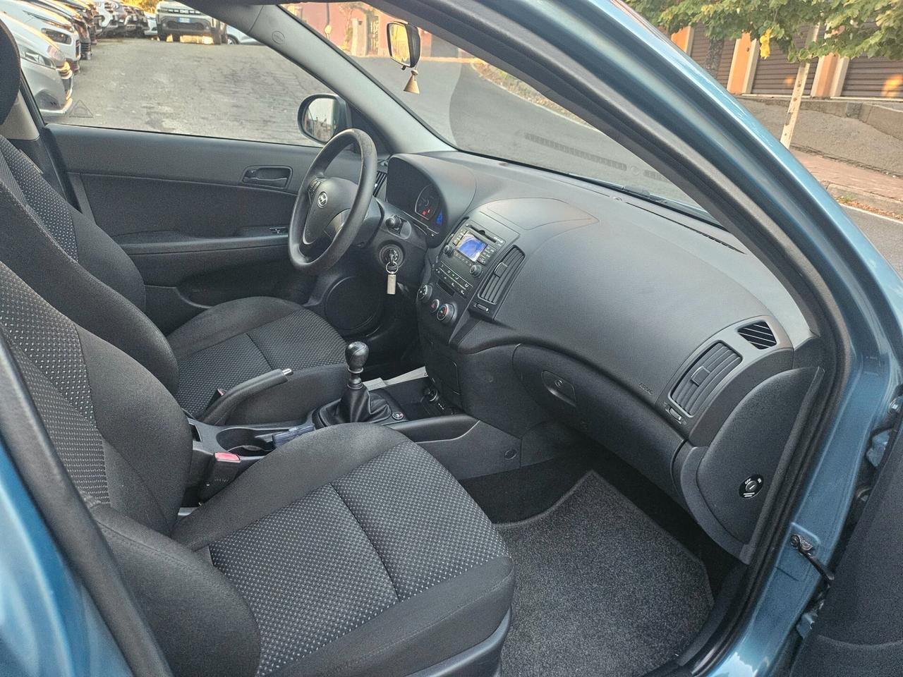 Hyundai i30 1.4 BlueDrive GPL 133.000km 2010